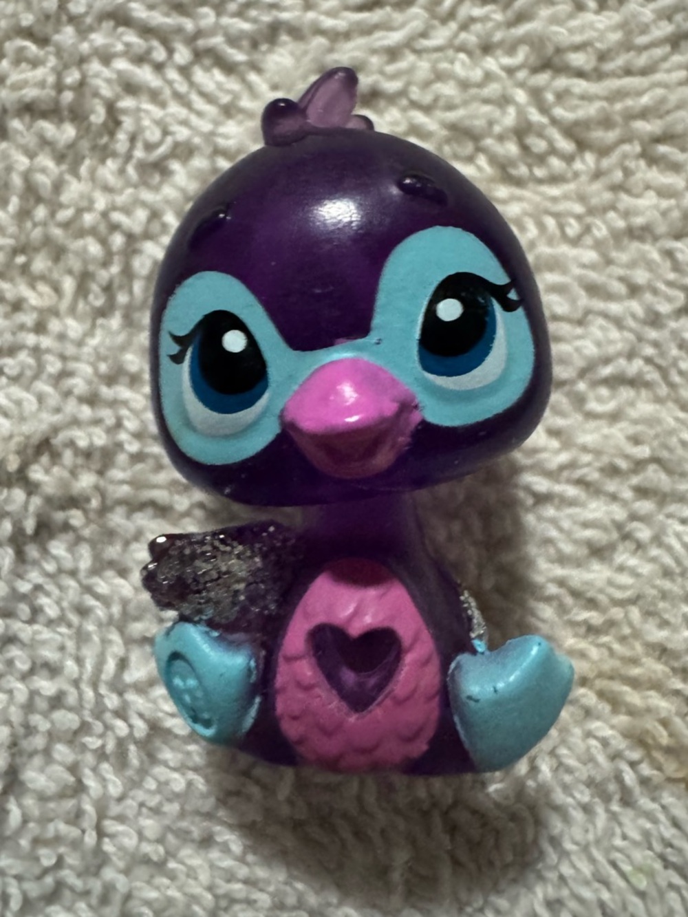 GENUINE HATCHIMALS COLLEGGTIBLES, SEASON 4 EXCLUSIVE PURPLE  SWANGLING